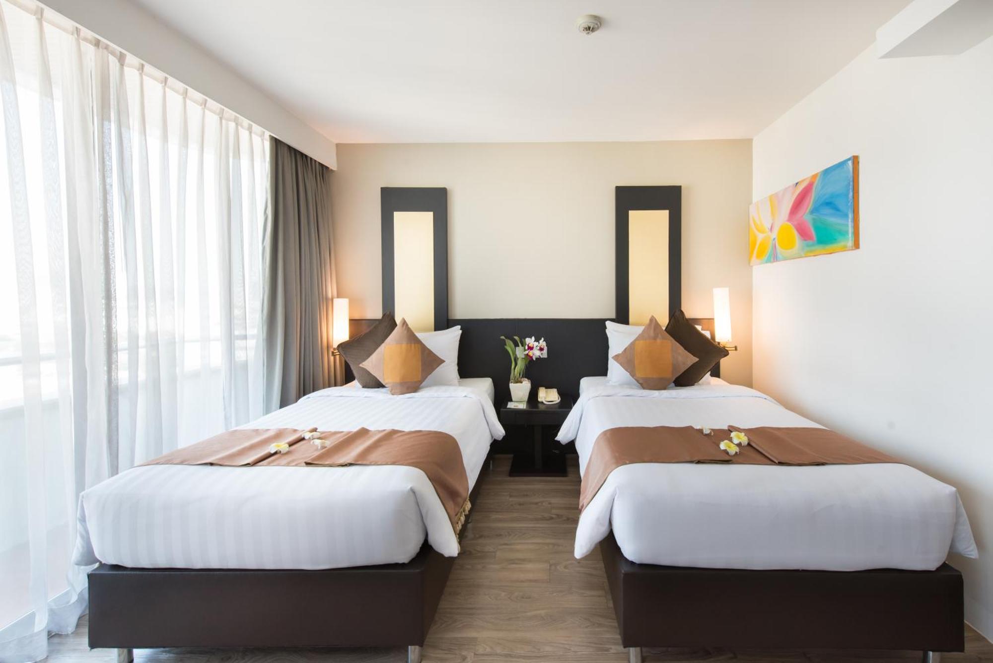 Junior Suite,1498559941:JPEG