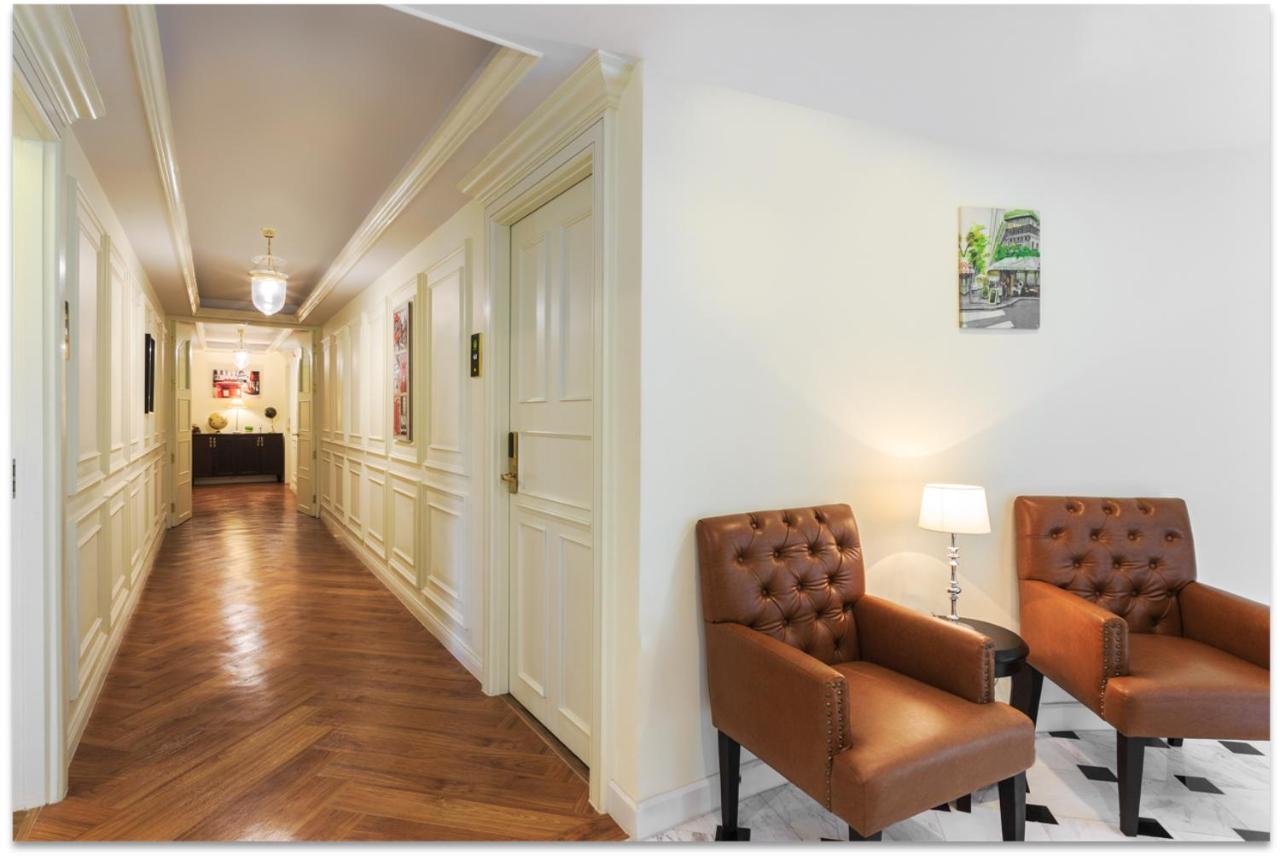 Superior One Bedroom Apartment