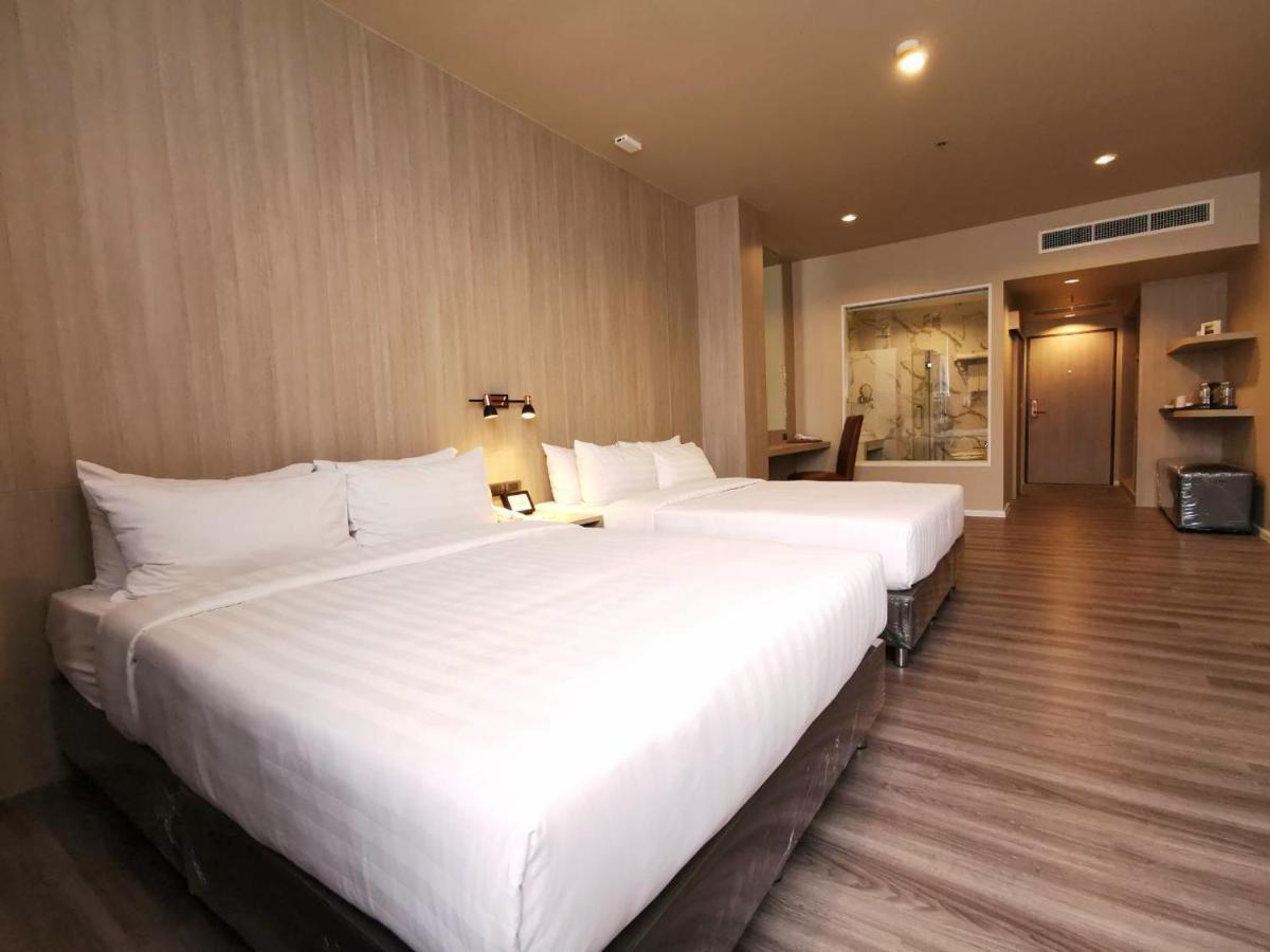 Executive Deluxe Two Double Beds