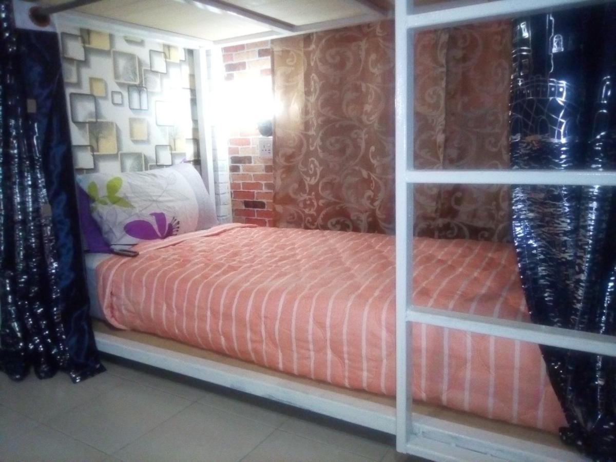 Bed 8-Bed Mixed Dormitory Room