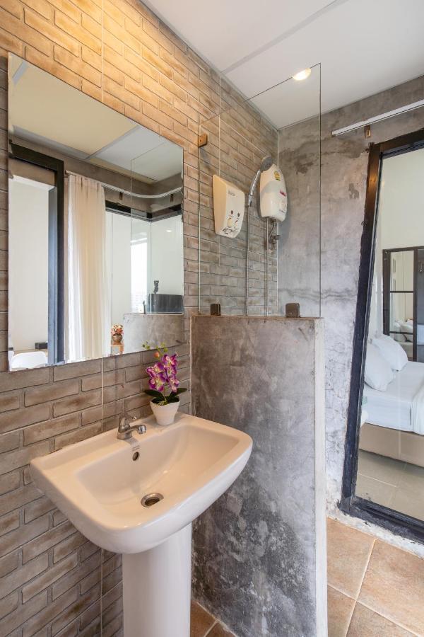 Quarto Duplo Standard