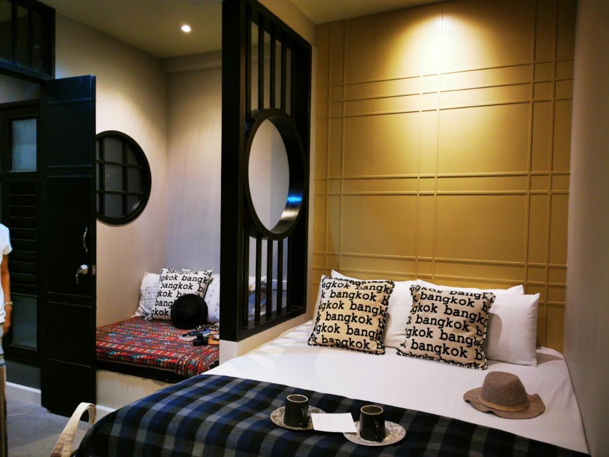 Deluxe Double Room Shower,1044667171:JPEG