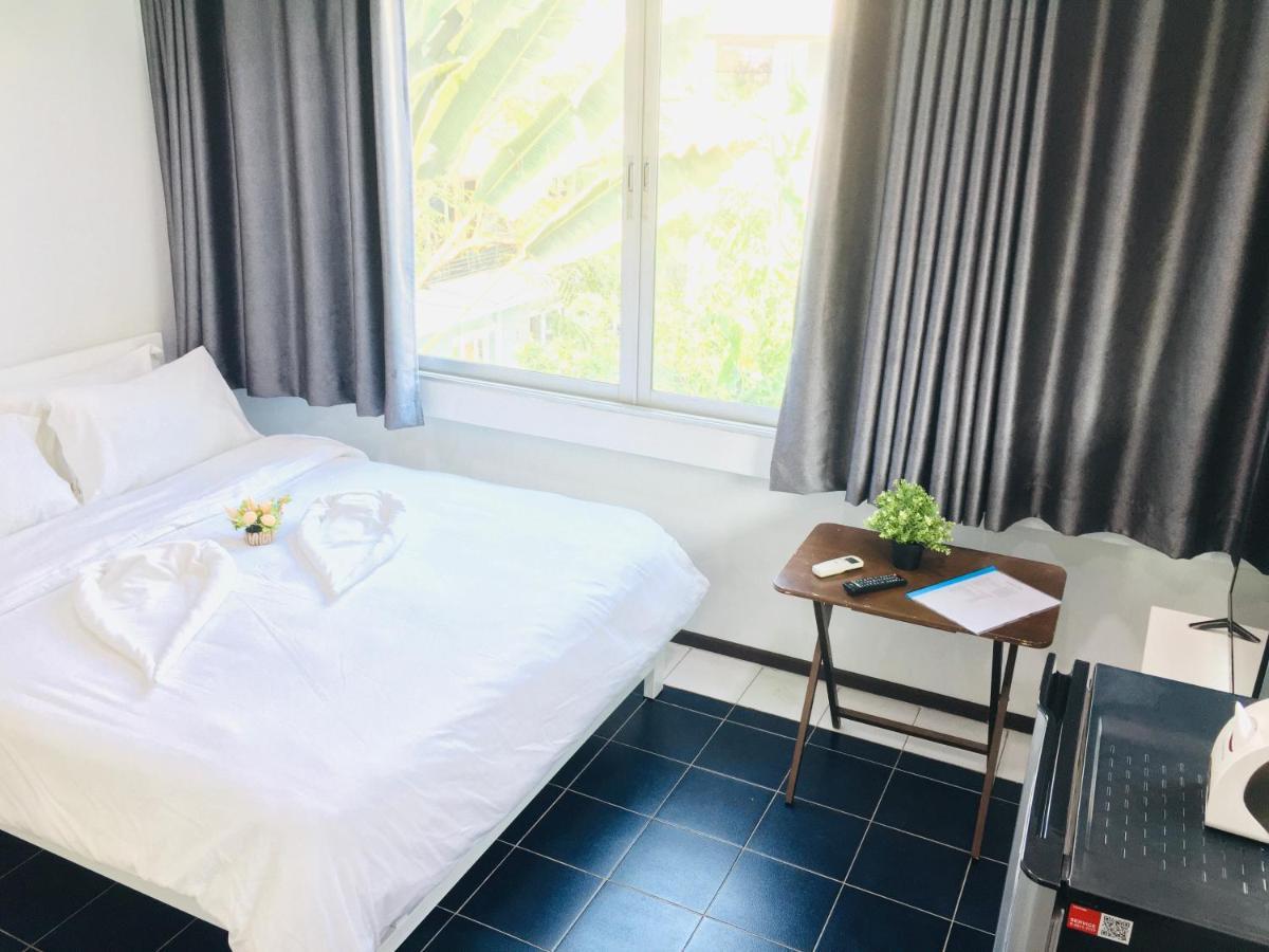 Double Room Private Bathroom