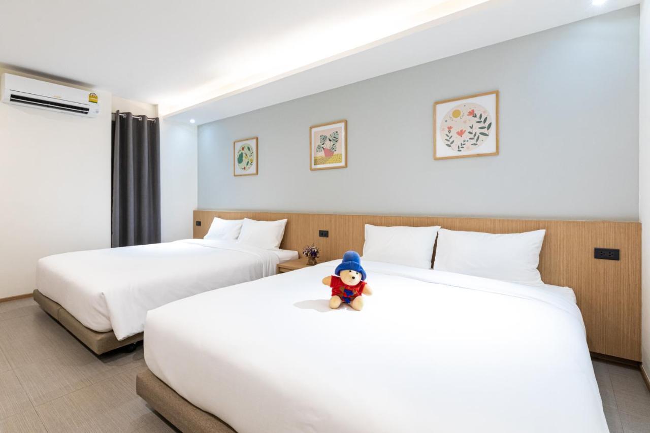 Standard Quadruple Room,1043560480:JPEG