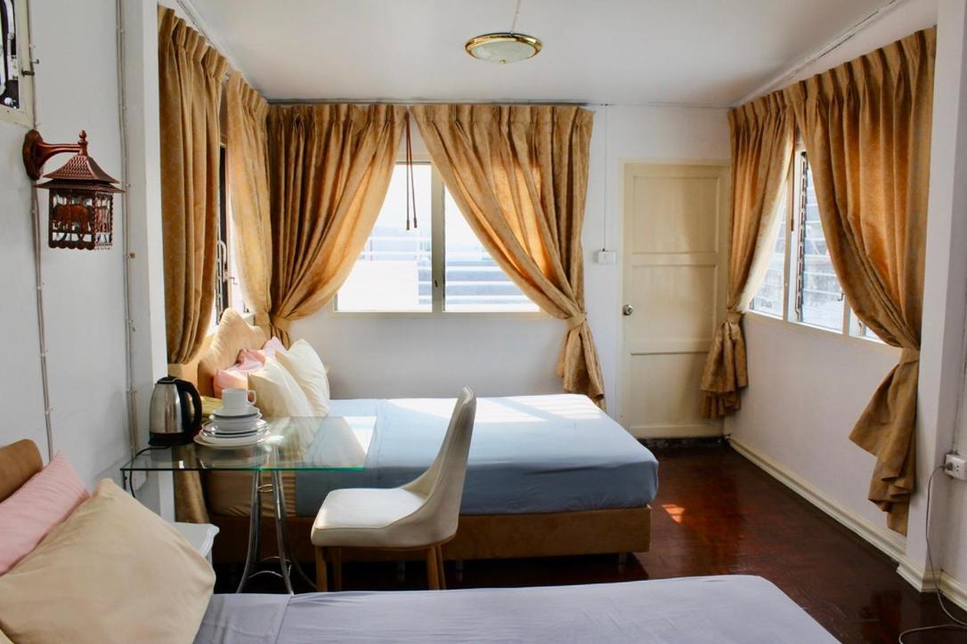 Superior Queen Room