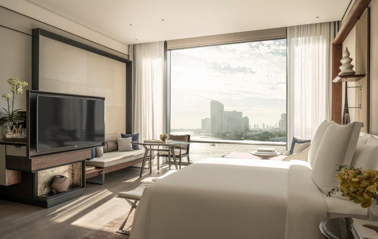 Premier Zimmer mit Kingsize-Bett und Flussblick