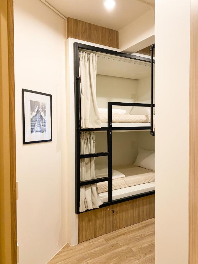 Bed 8-Bed Mixed Dormitory Room
