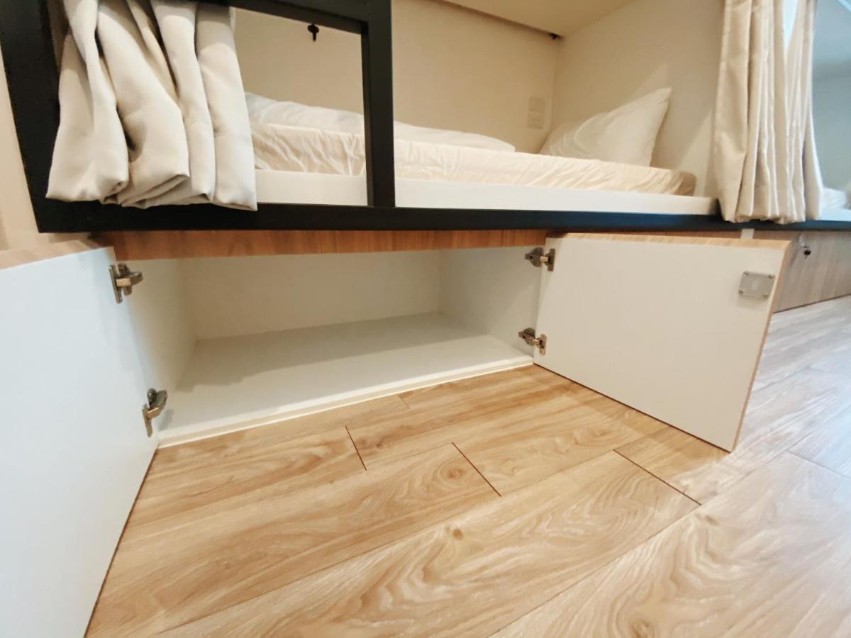 Bed 8-Bed Mixed Dormitory Room