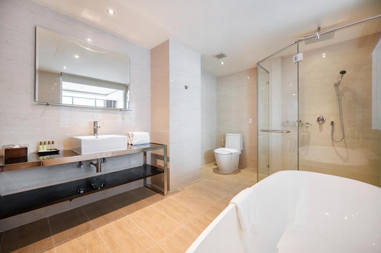 Quarto Triplo com Varanda
