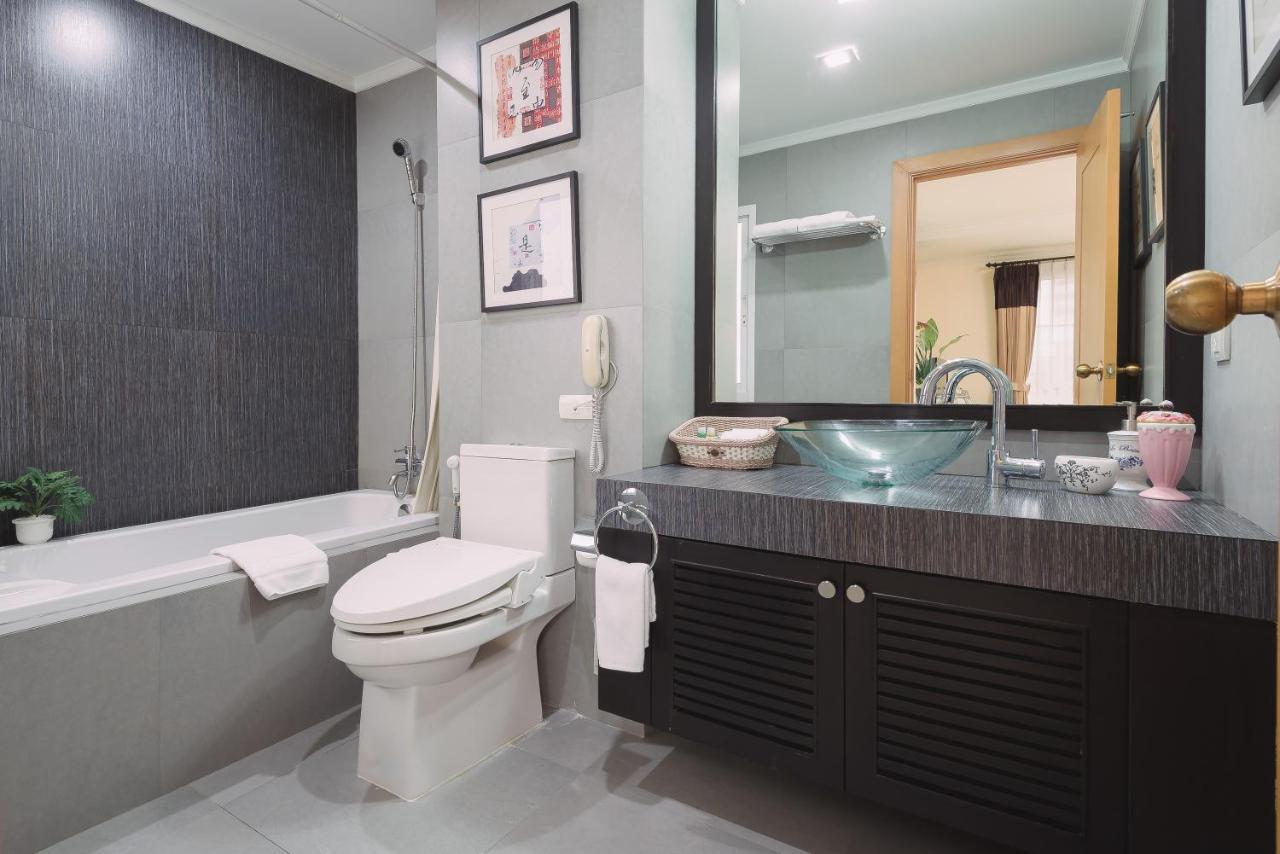 Two-Bedroom Suite