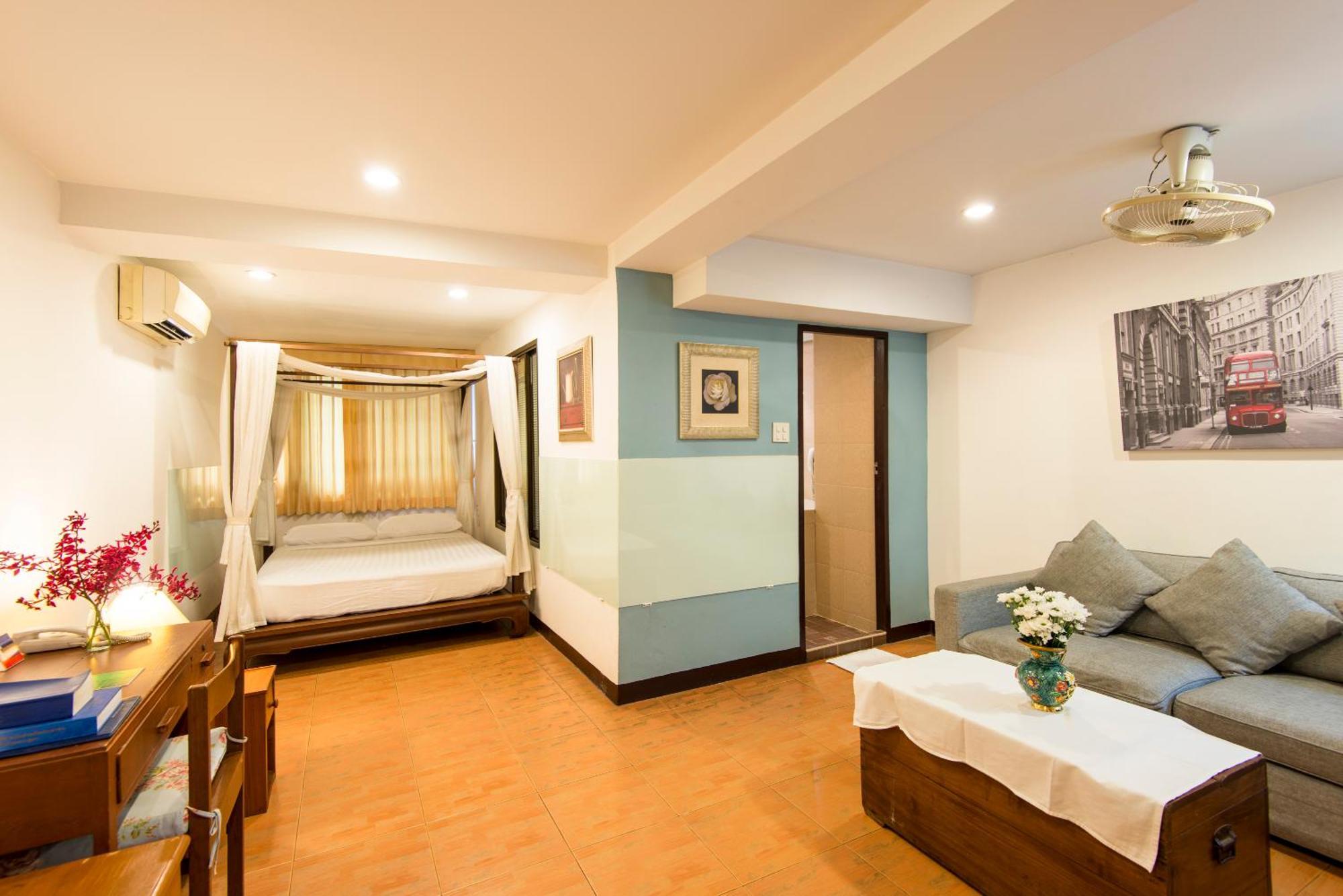 Deluxe Double Room Bath