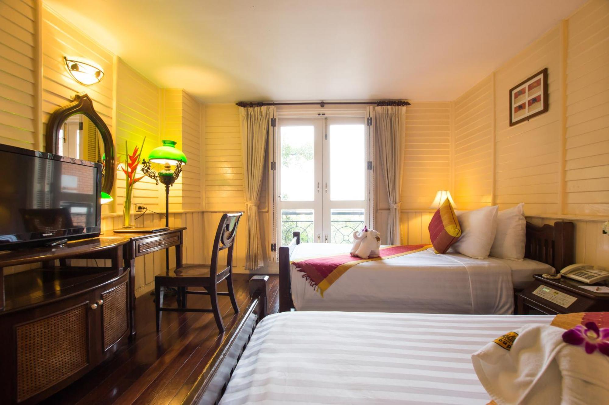 Superior Twin Room