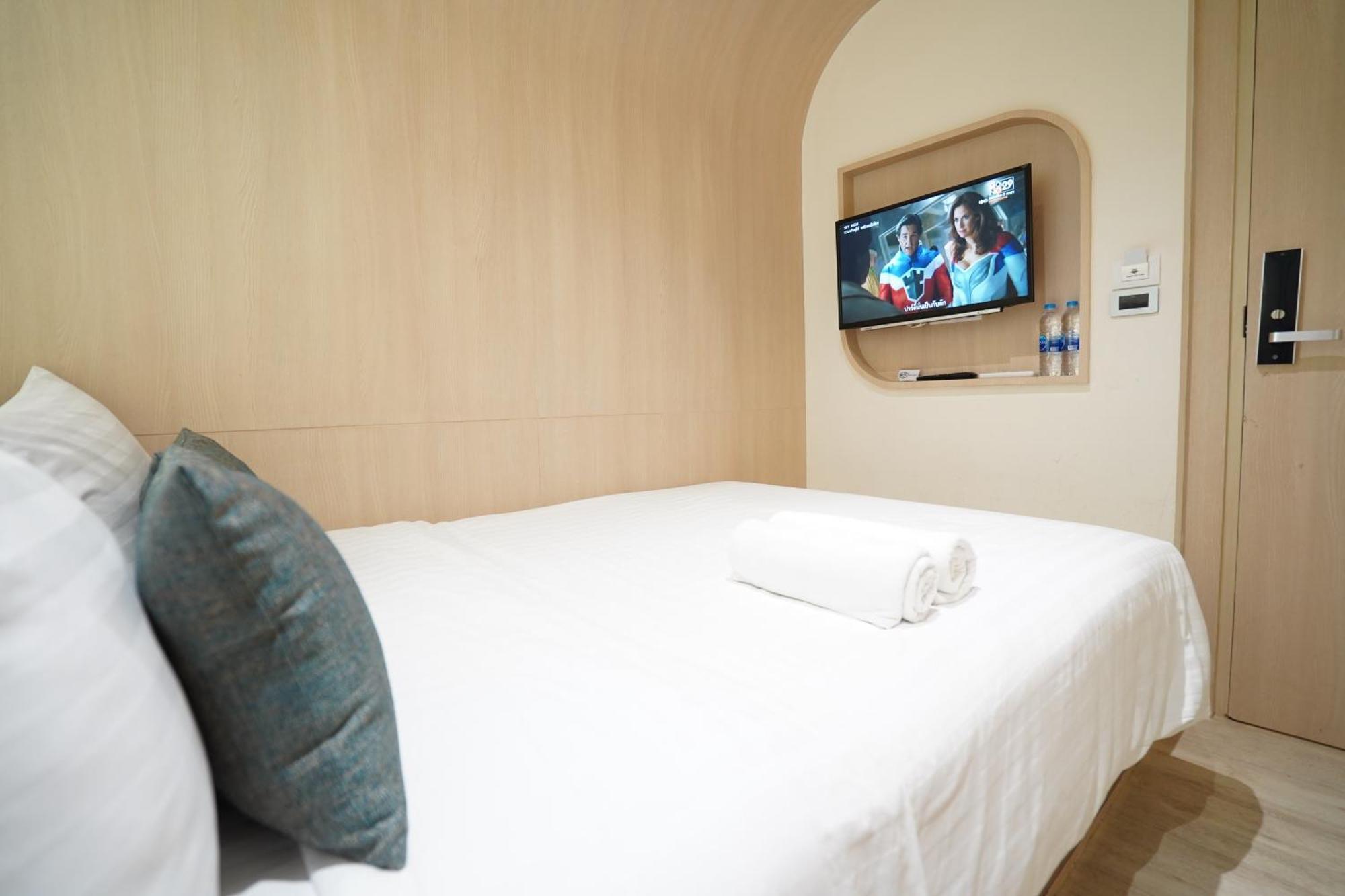 Economy Single Room