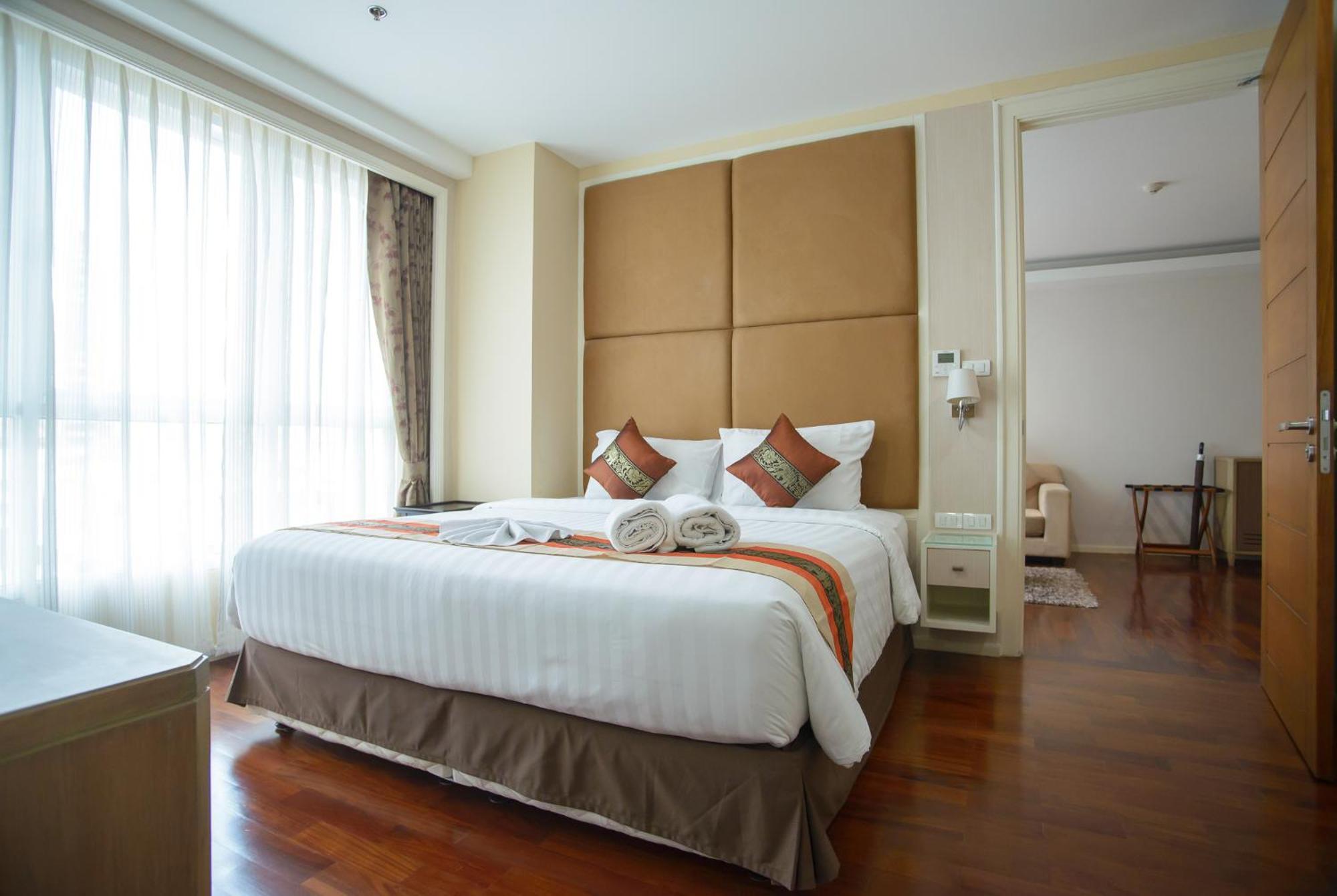 One-Bedroom Superior