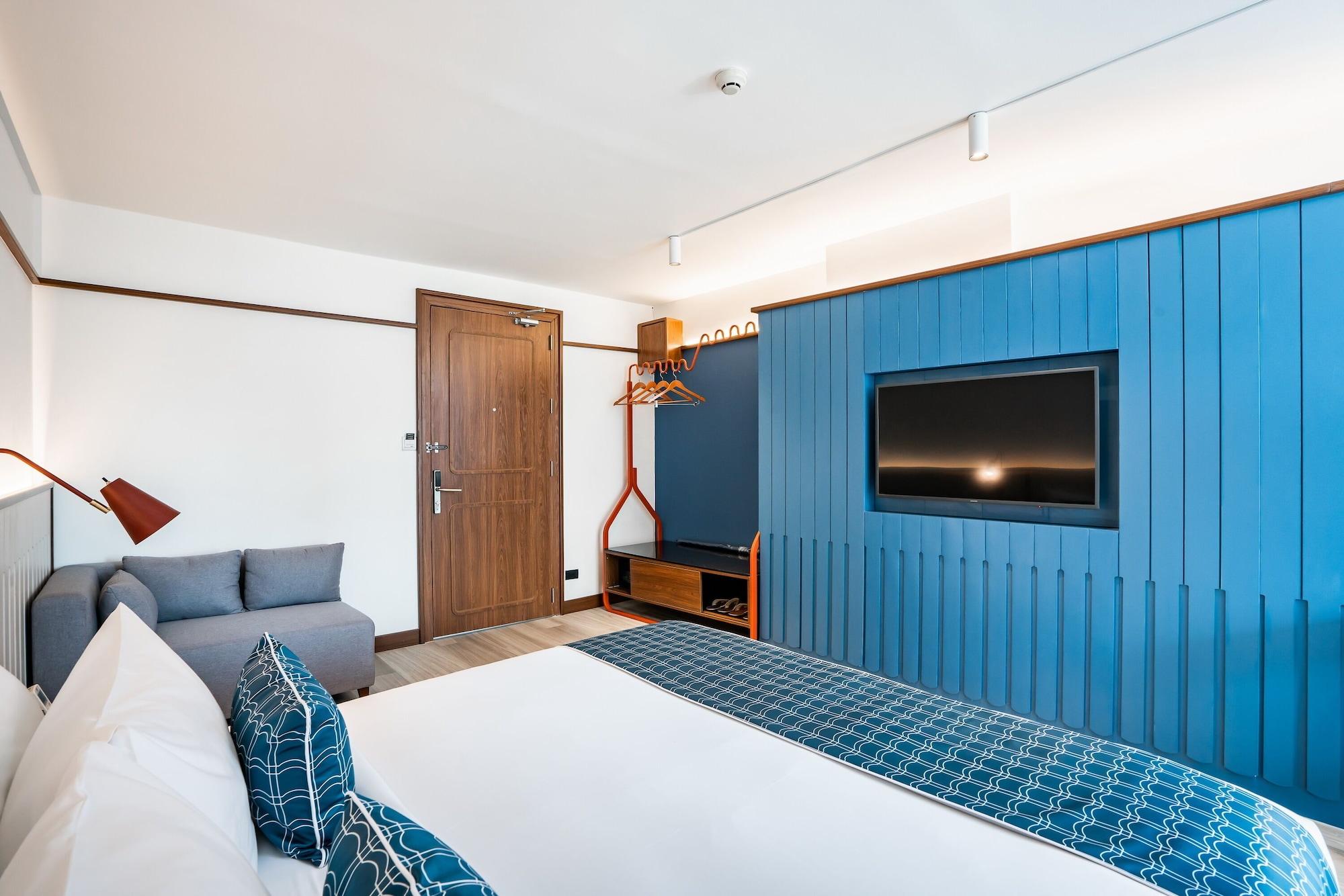 Deluxe Double or Twin Room City View