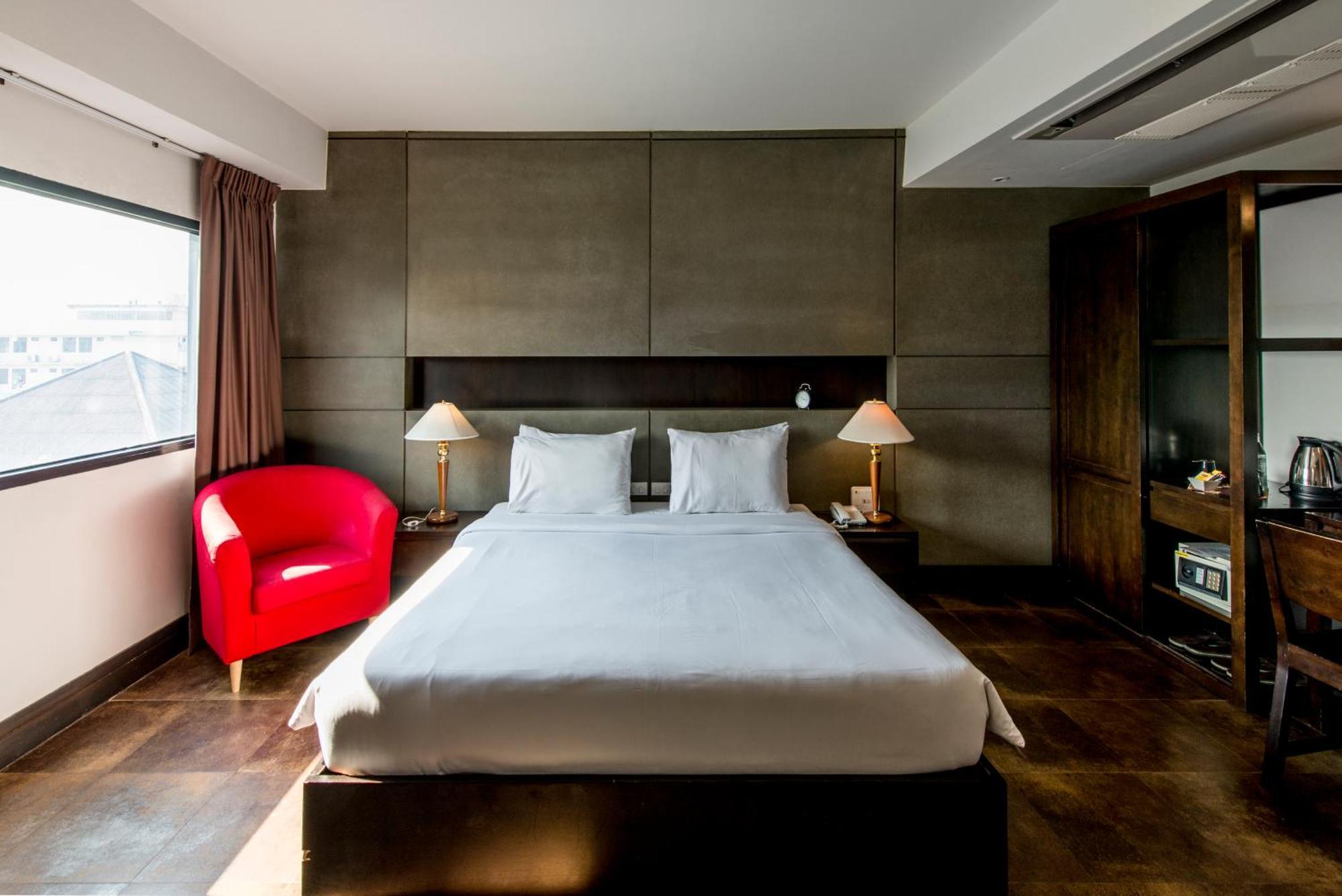 Deluxe Double Room,969333472:JPEG