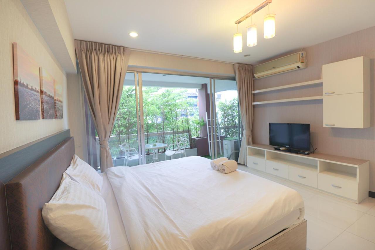Apartamento com 1 Quarto