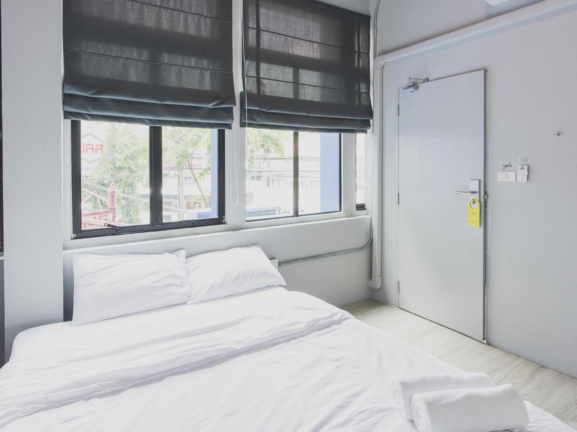 Double Room,1279389775:JPEG