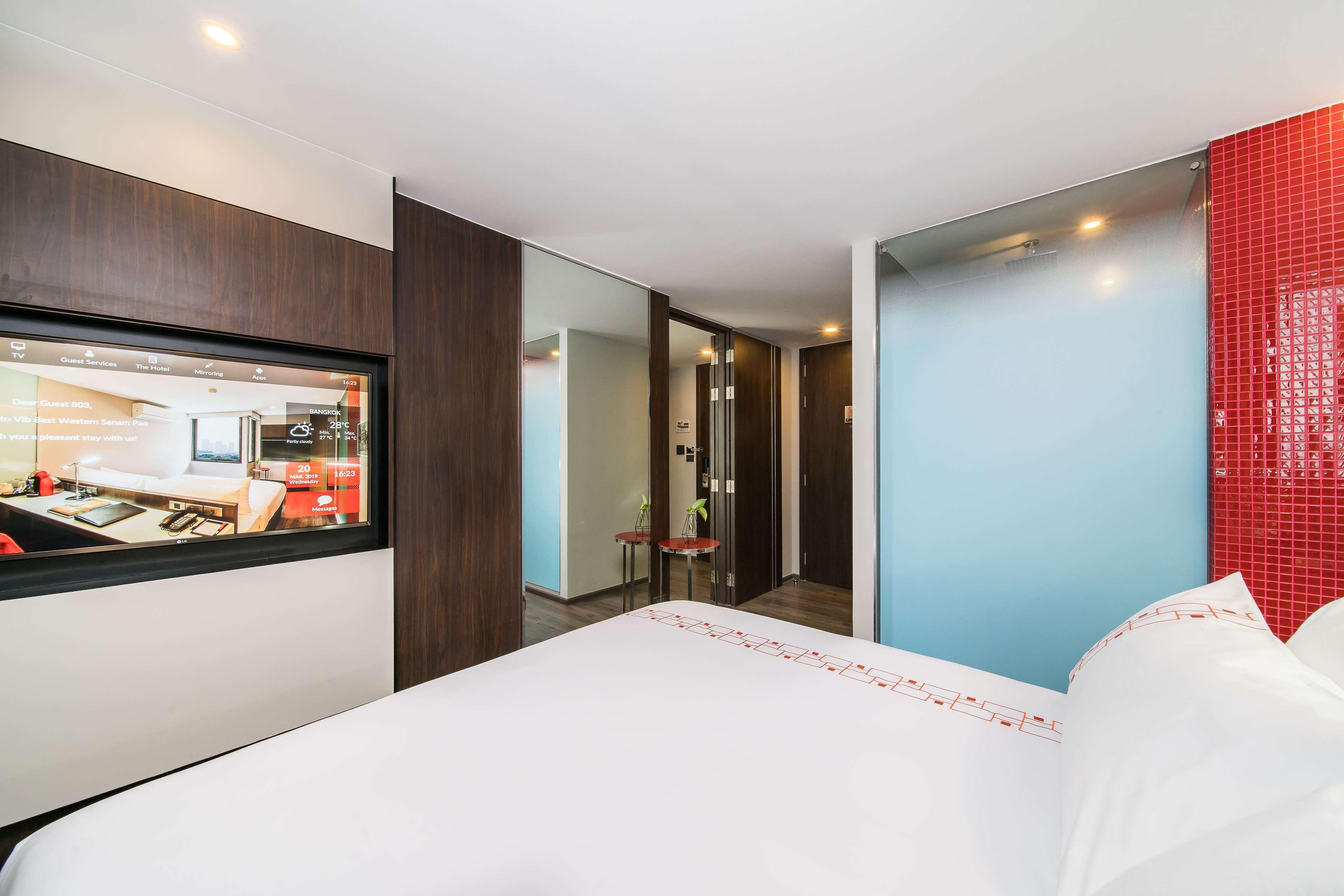 Superior King Room