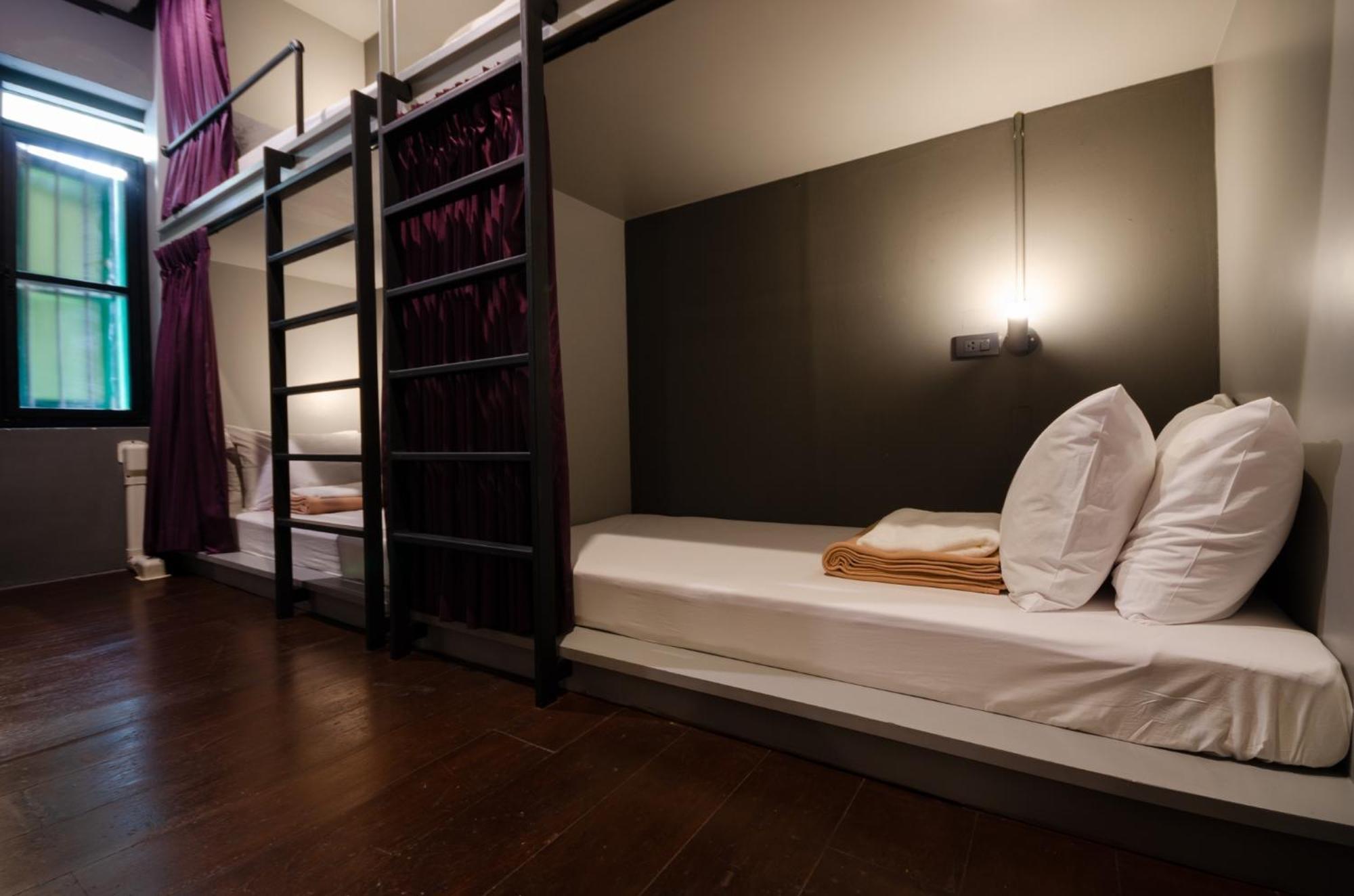 Bed 8-Bed Mixed Dormitory Room