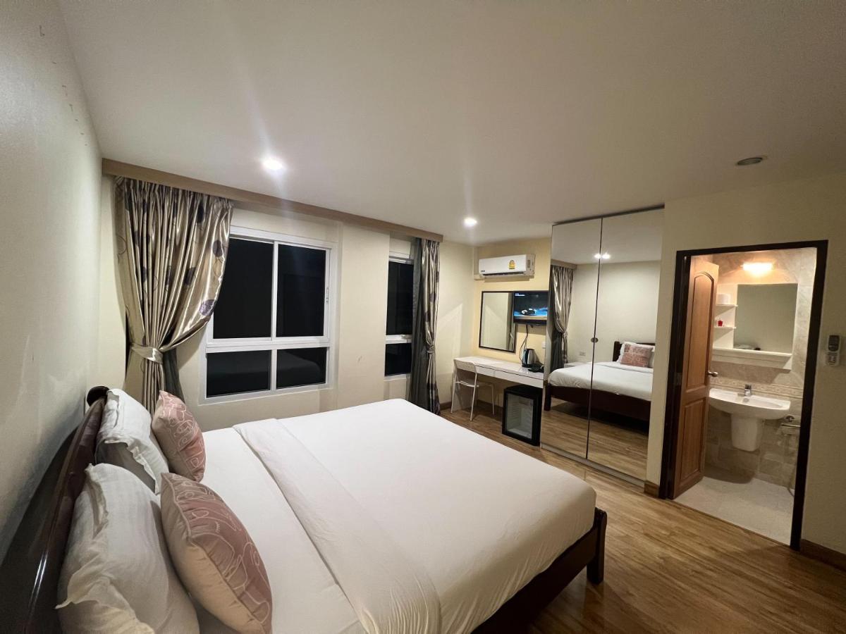 Superior Double Room,1292977993:JPEG