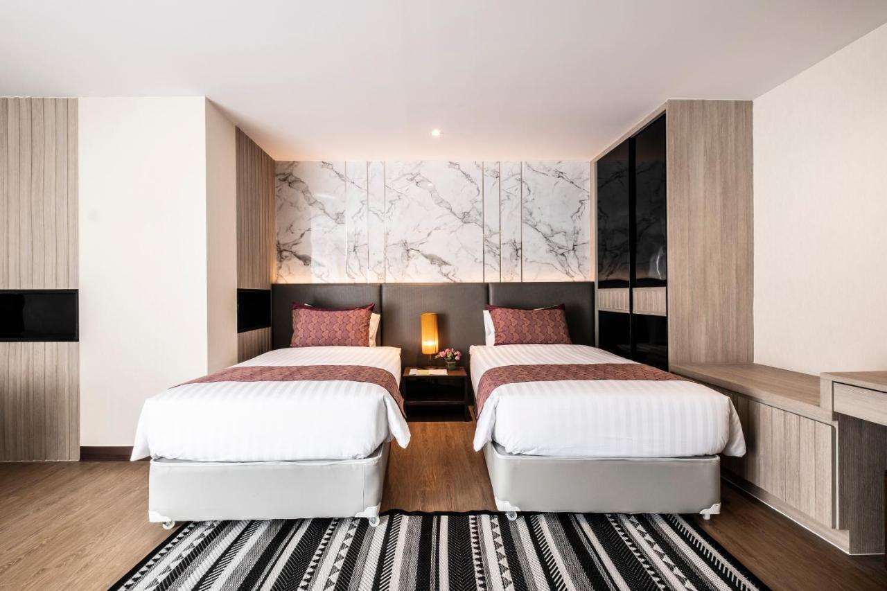 Premium Deluxe Twin Room