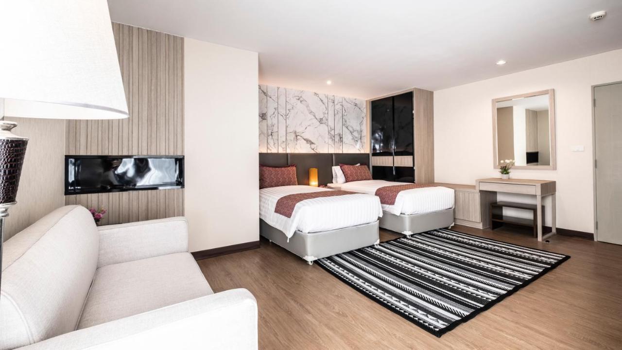 Premium Deluxe Twin Room
