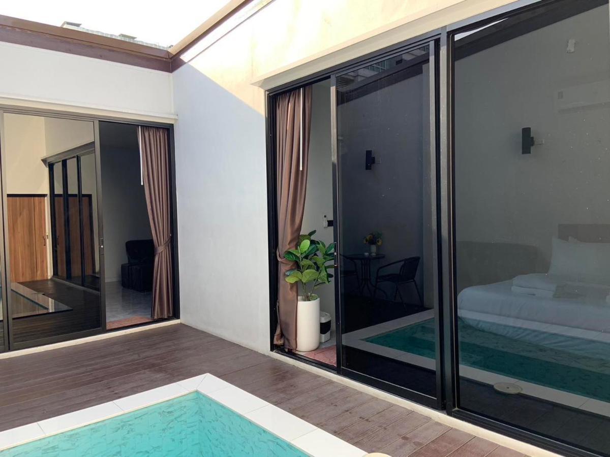 Double Room Pool View,1297343092:JPEG