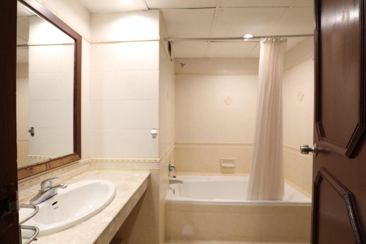 Economy Twin Room