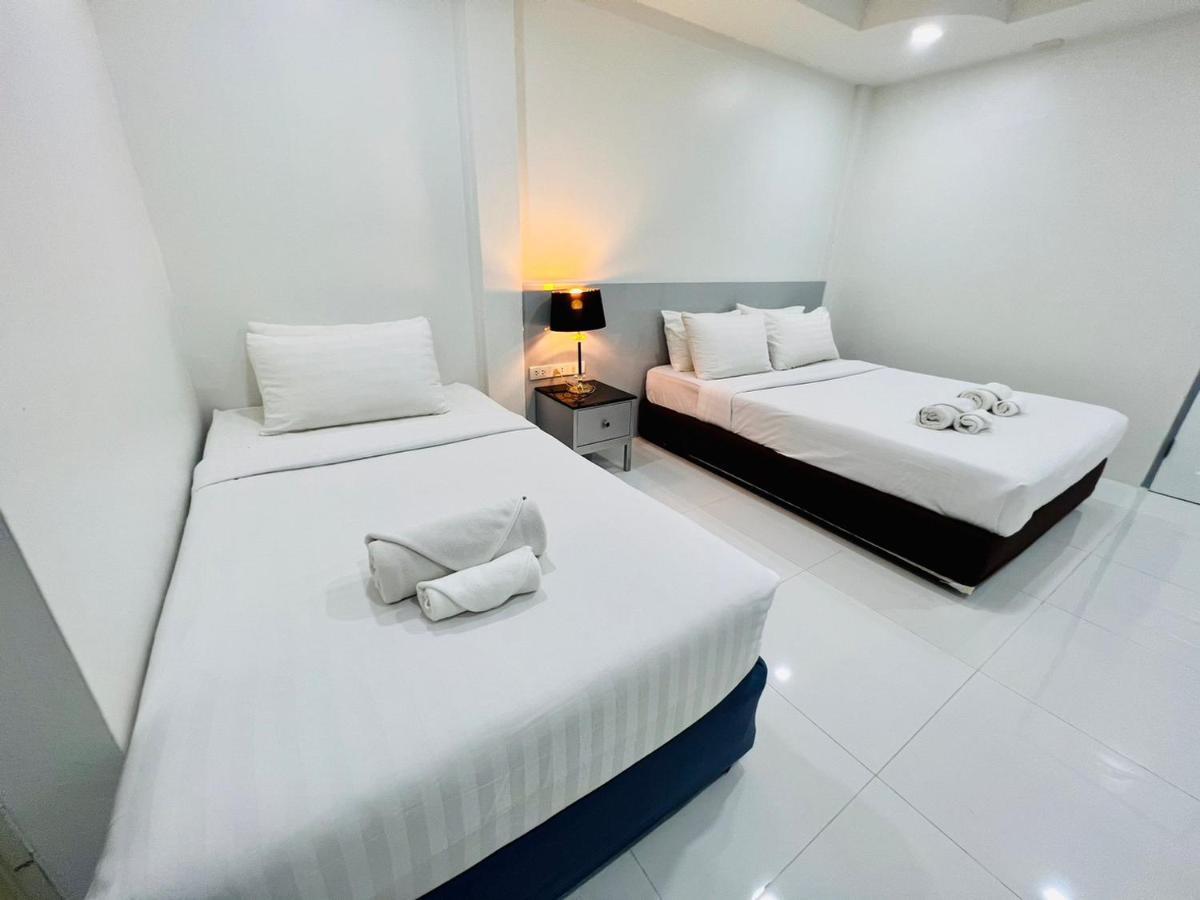 Quarto Duplo Deluxe com Cama Extra