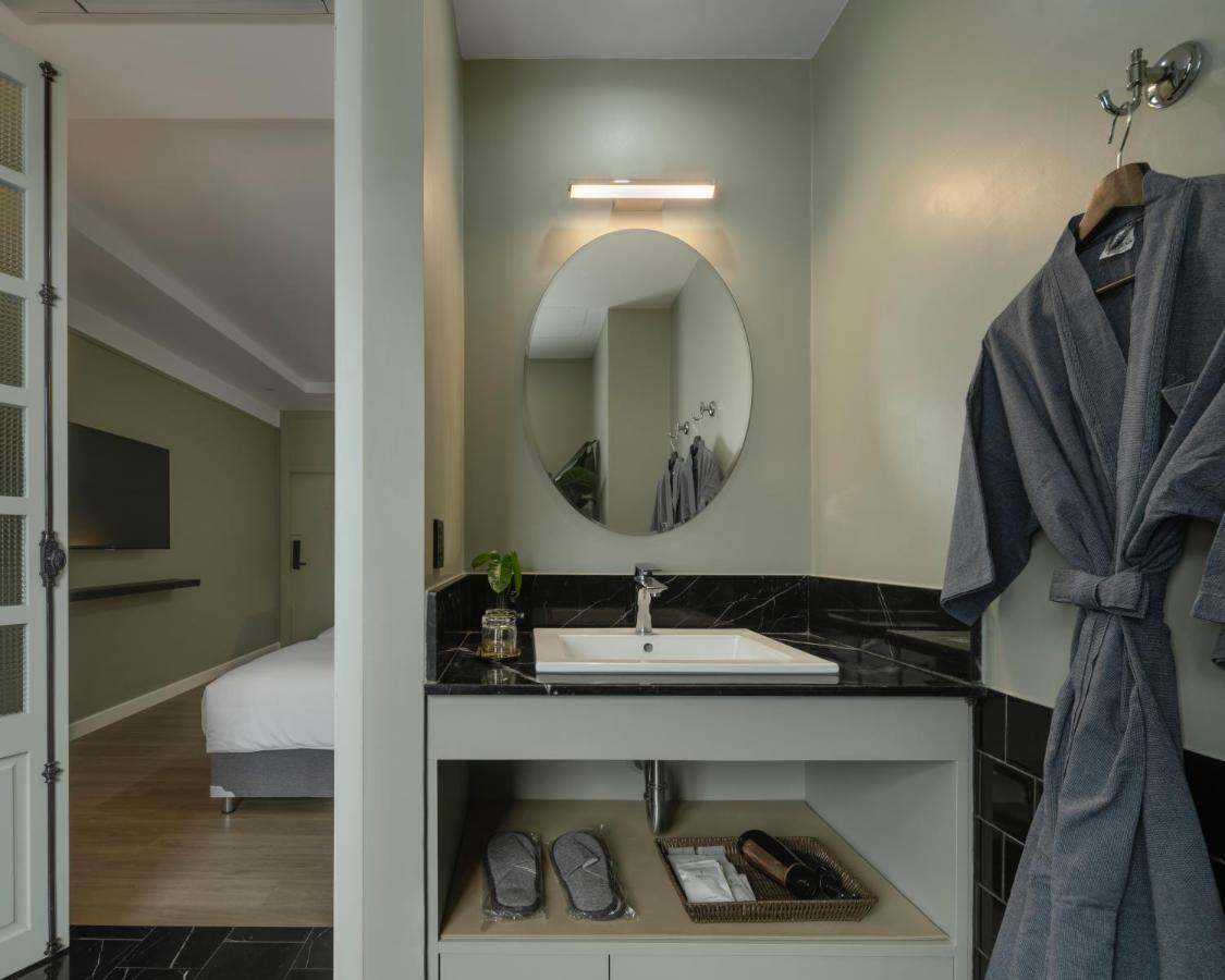 Double Room Private Bathroom
