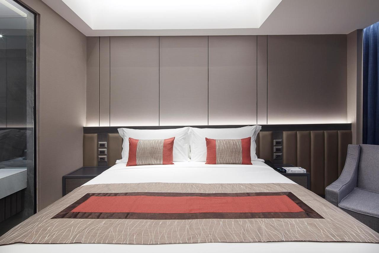 Premier Double Room