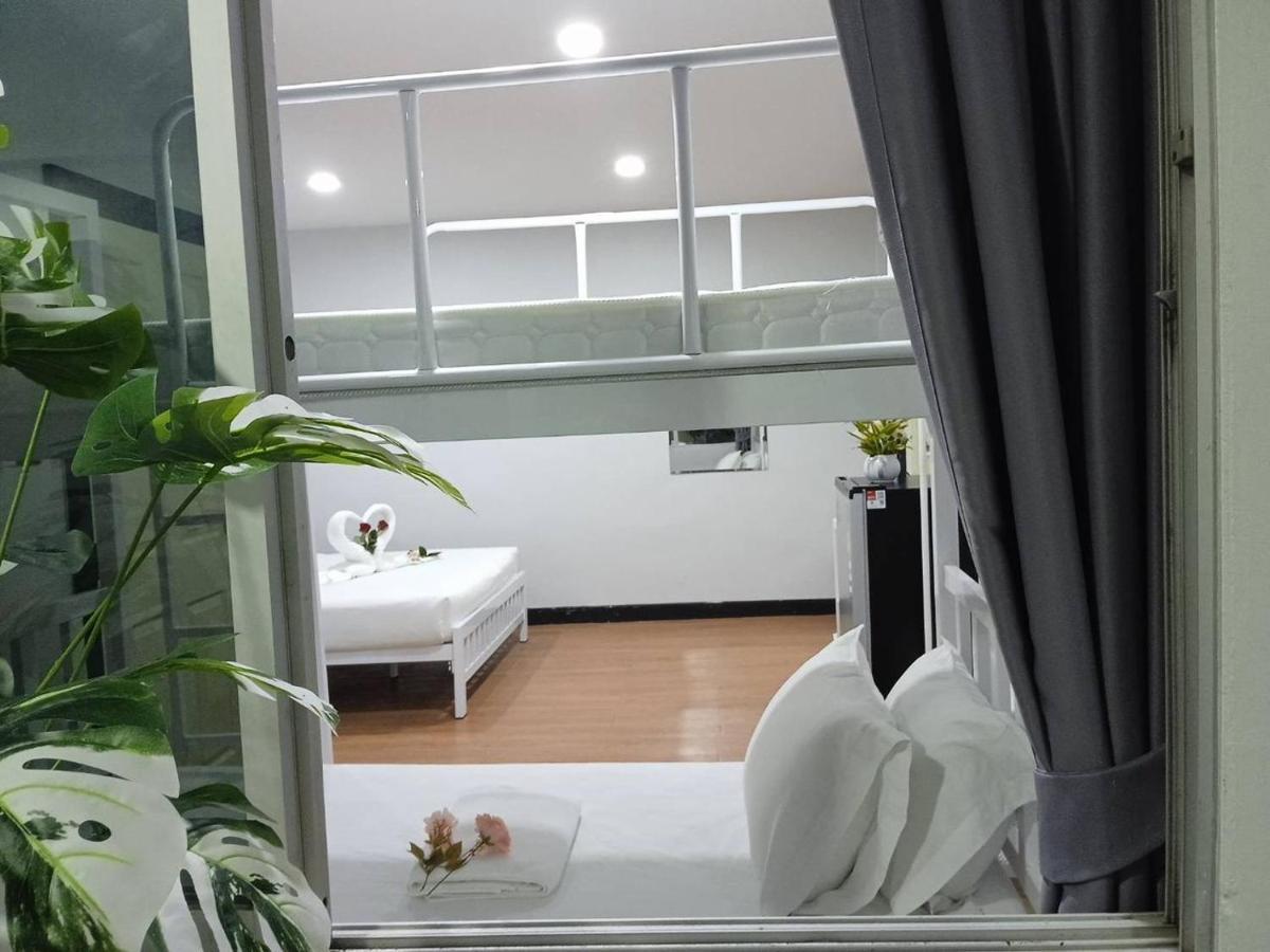 Triple Room Private Bathroom