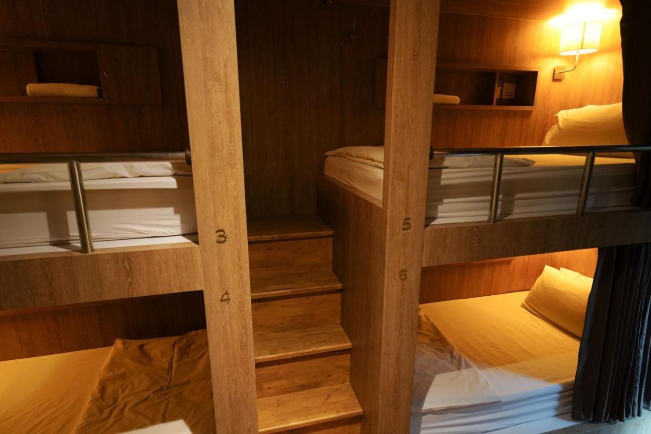 Bed 10-Bed Mixed Dormitory Room,1466992472:JPEG