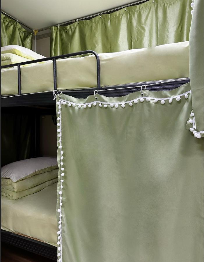 Single Bed 4-Bed Dormitory Room,1467650972:JPEG
