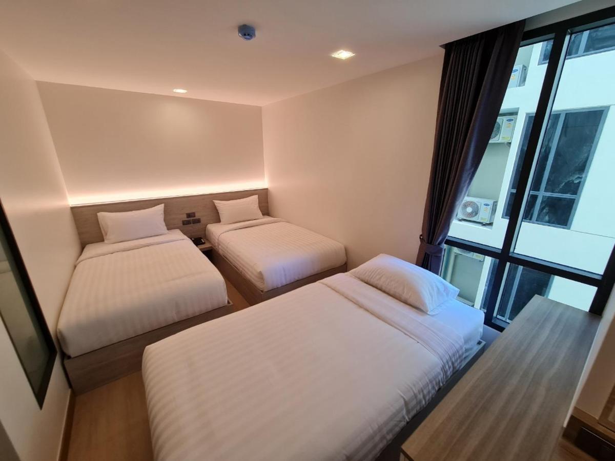 Triple Room Bathroom