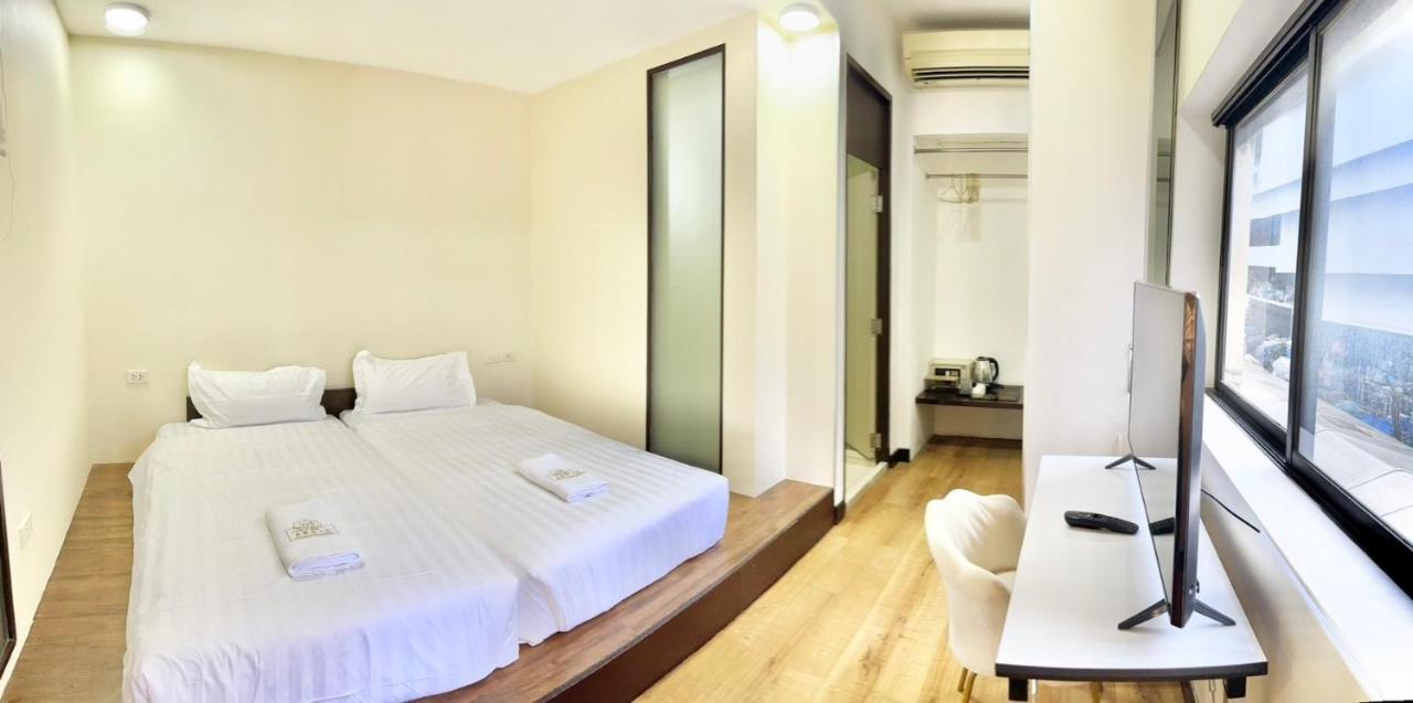 Deluxe Double or Twin Room,1489944997:JPEG