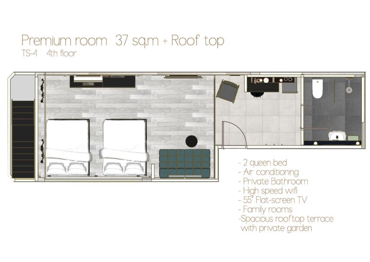 Quadruple Room Terrace