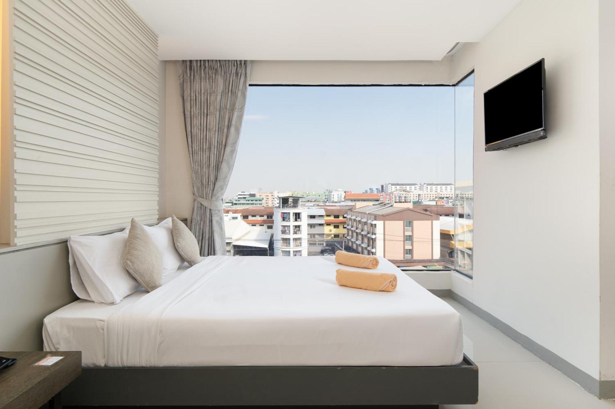 Deluxe Double Room,1499248759:JPEG