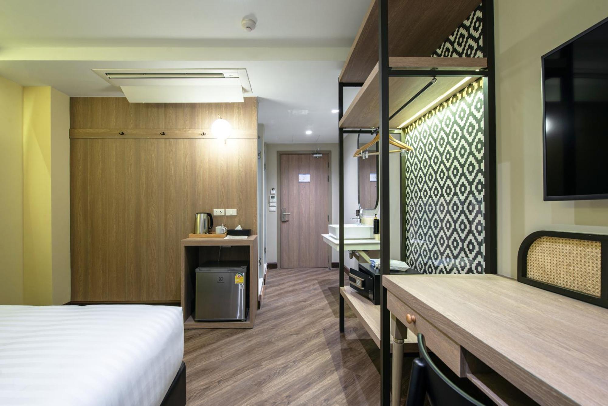 Double or Twin Room No Window