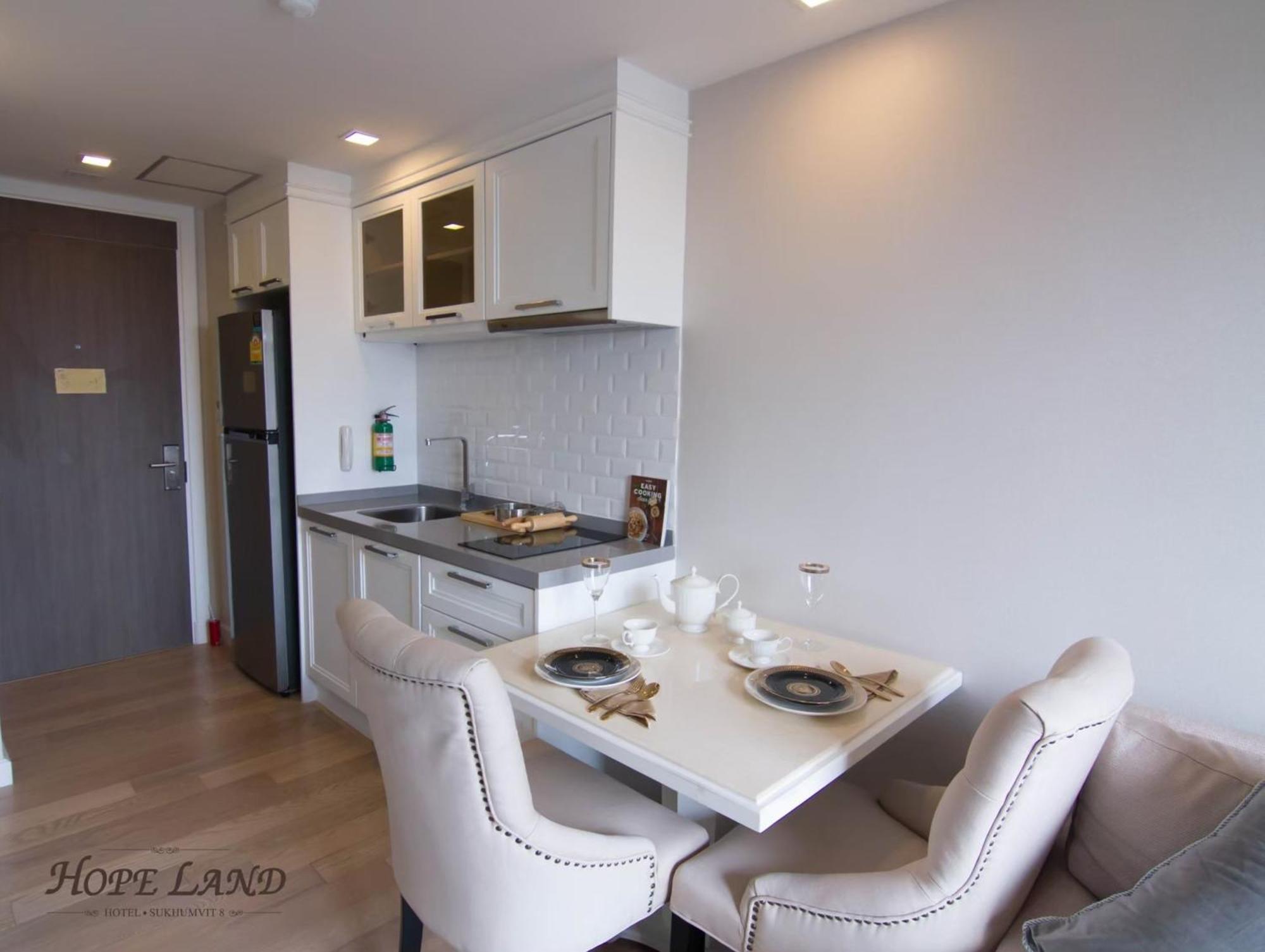 One-Bedroom Suite
