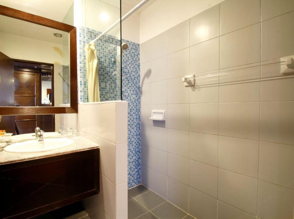 Deluxe Double Room,1381019282:JPEG