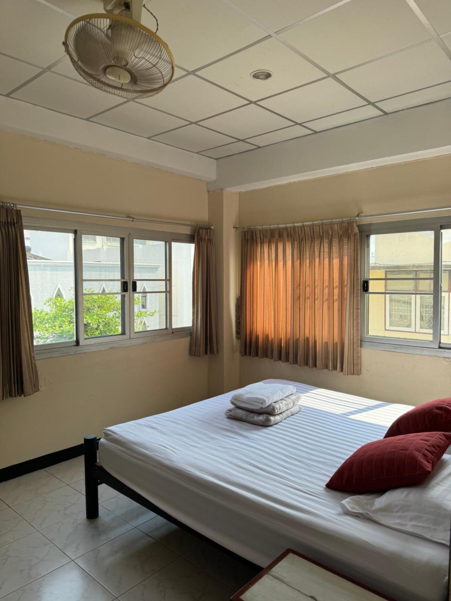 Double Room Private Bathroom