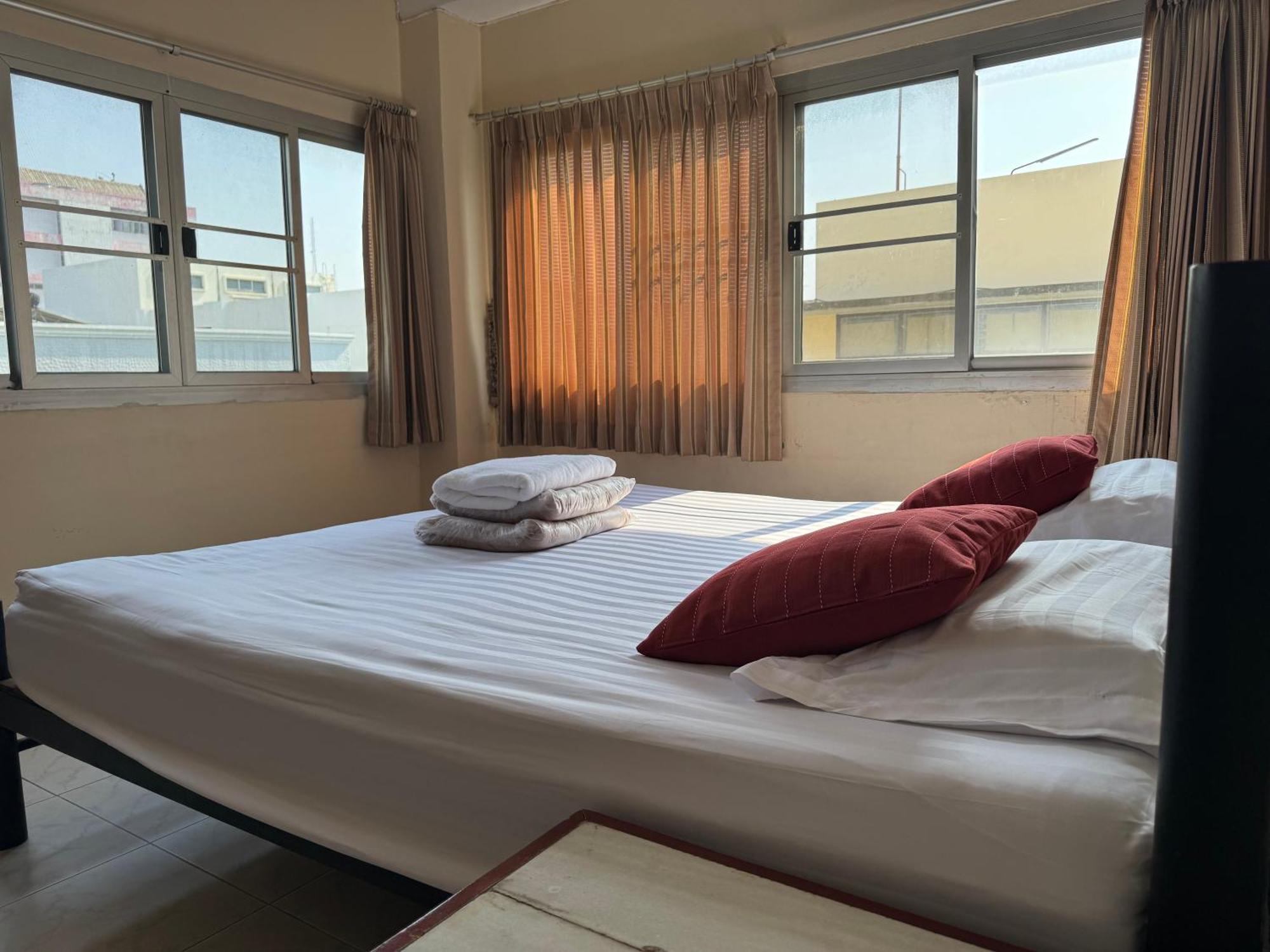 Double Room Private Bathroom