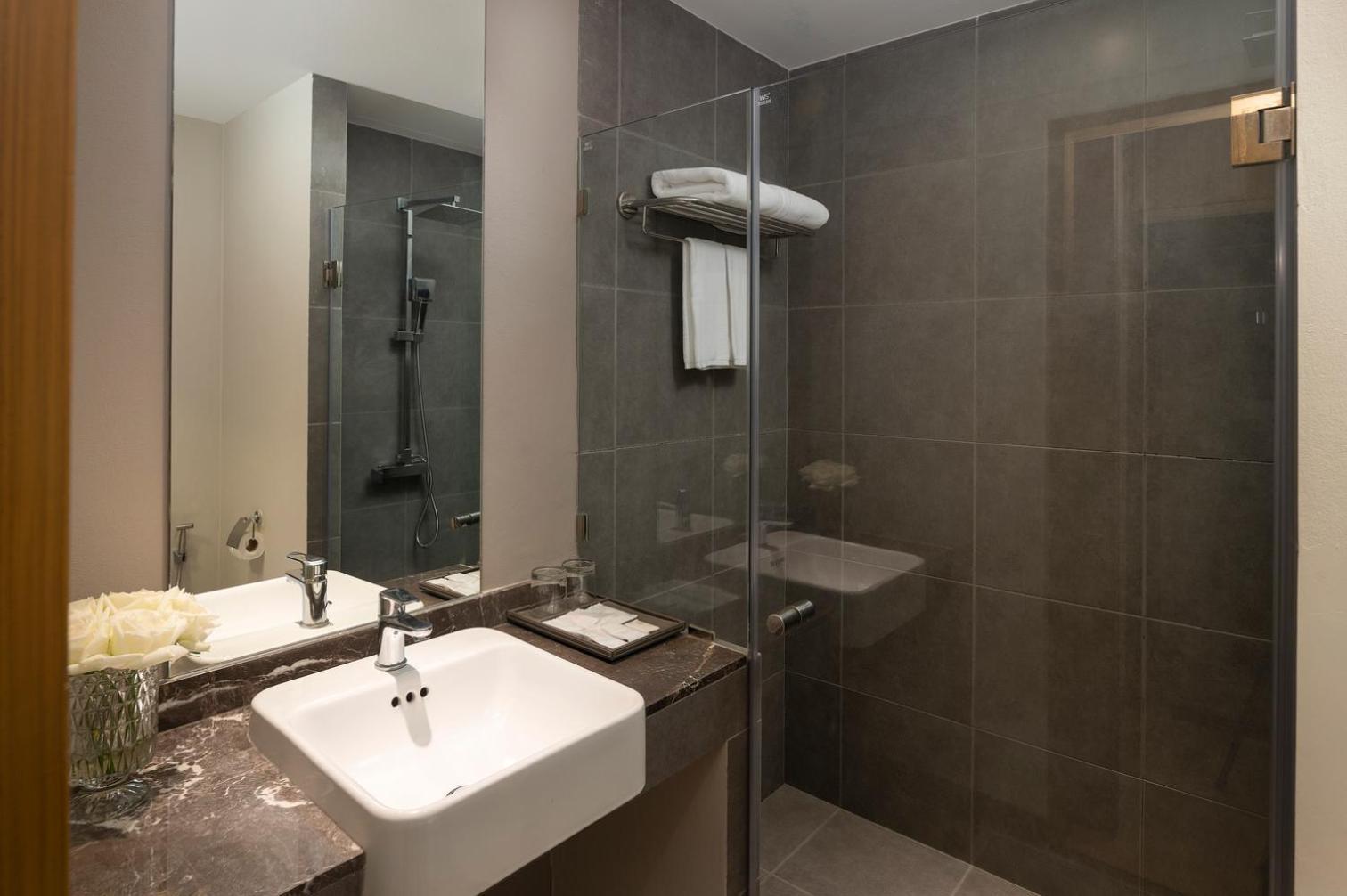 Deluxe Double Bed Room
