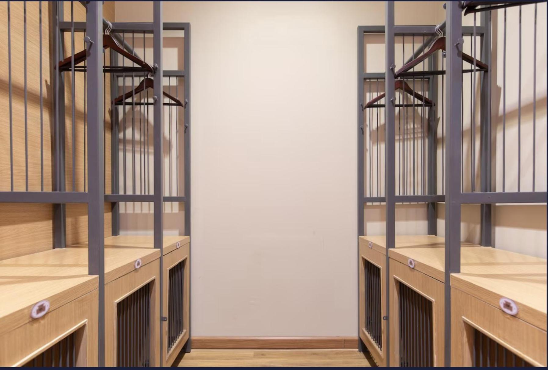 Letto Singolo in Dormitorio Maschile