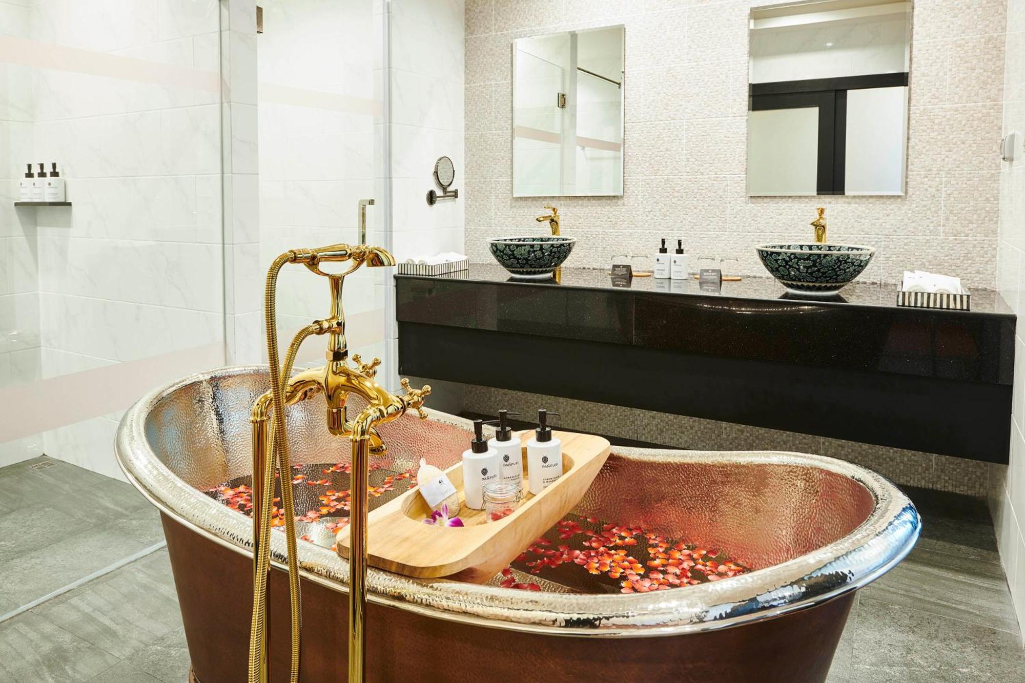Pranakorn Suite