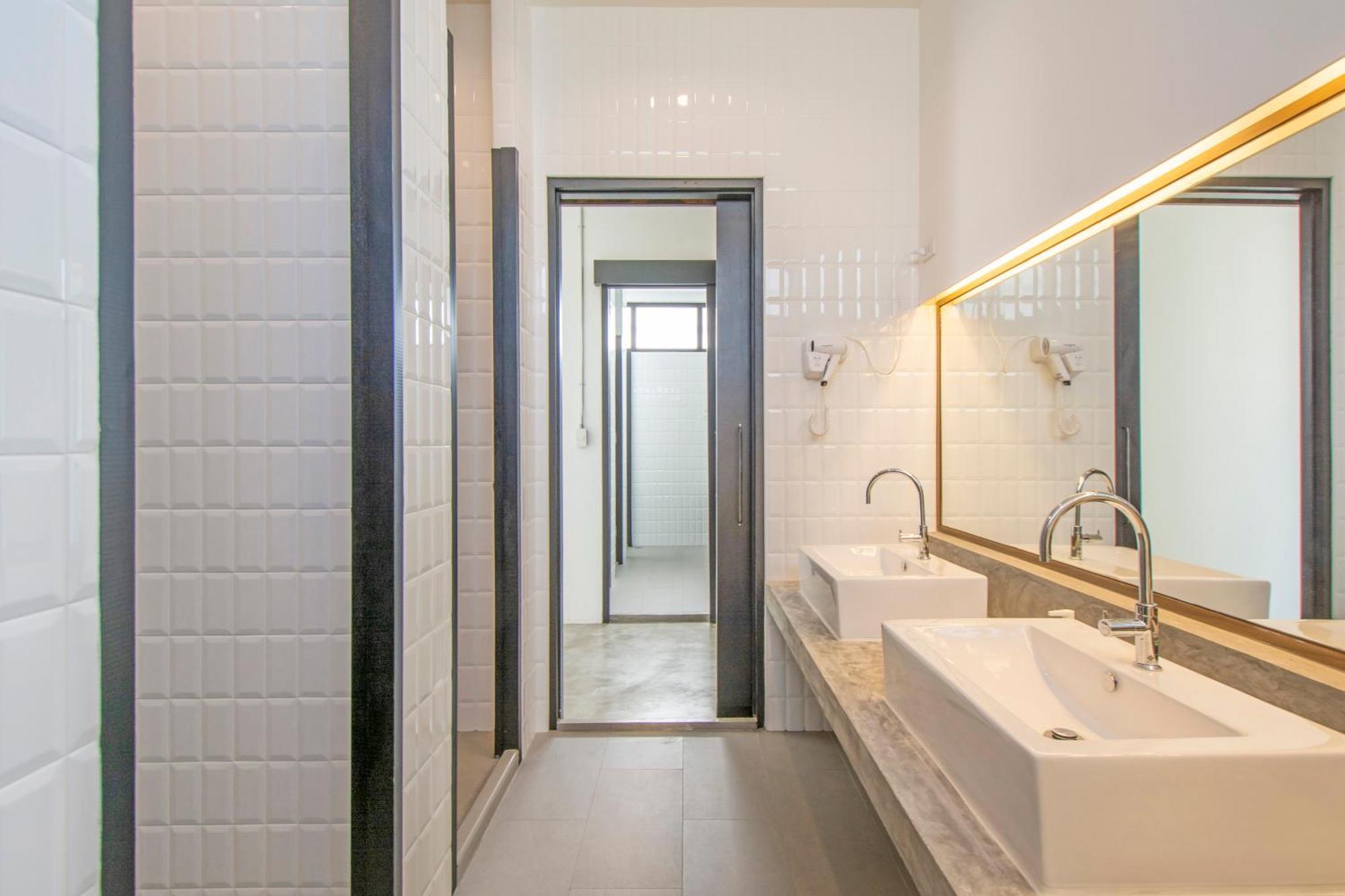4-Bed Mixed Dormitory Room
