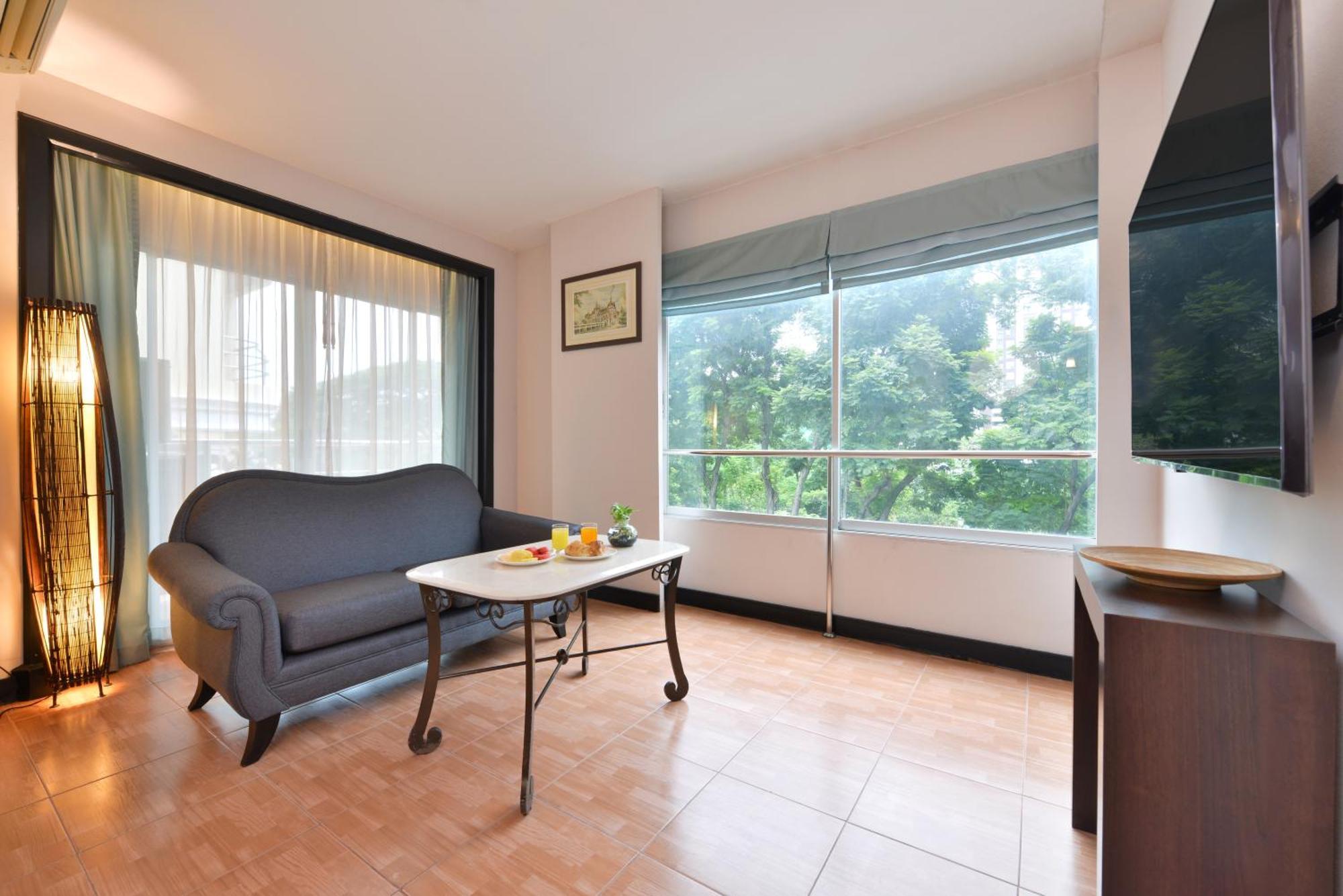 Royal Suite Twin Bed