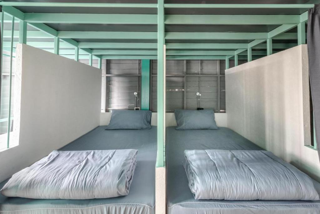 Bunk Bed Mixed Dormitory Room,1540752424:JPEG